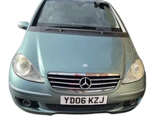 Mercedes-Benz A 200 YD06 KZJ