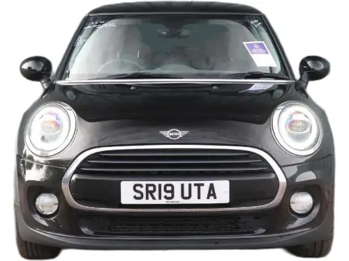 MINI Cooper SR19 UTA