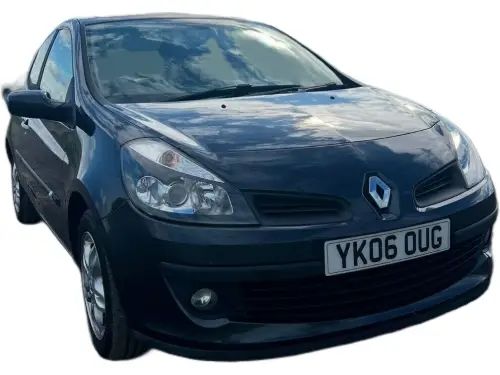 Renault Clio YK06 OUG