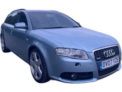 Audi A4 OV07 YZE