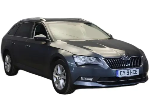 Škoda Superb CY19 HCE
