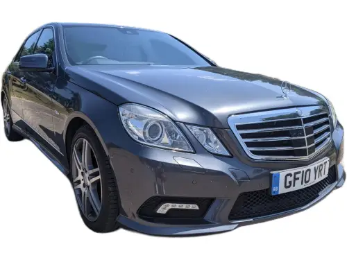 Mercedes-Benz E GF10 YRT