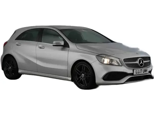 Mercedes-Benz A 200 D AMG Line LL17 UMH