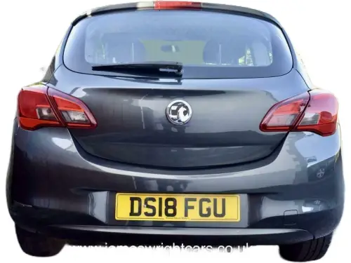 Vauxhall Corsa Design DS18 FGU