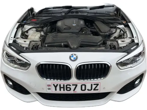 BMW 120 YH67 OJZ