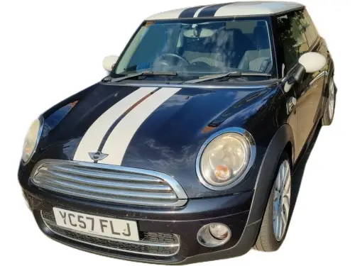 MINI Cooper D YC57 FLJ