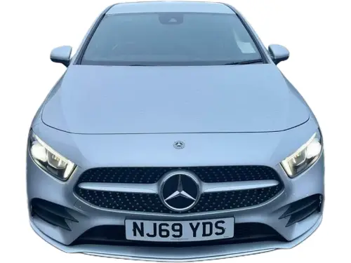 Mercedes-Benz A 180 AMG Line Executive D A NJ69 YDS
