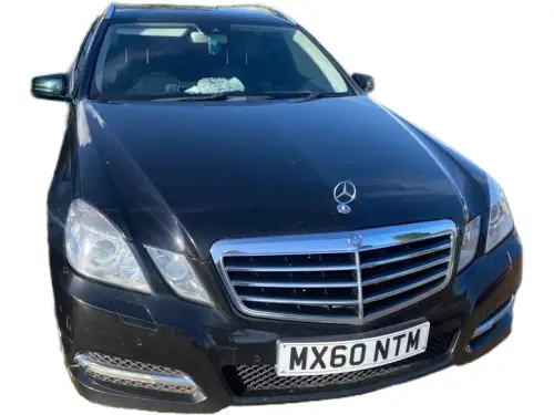 Mercedes-Benz E220 Blue-CY Agarde CDI A MX60 NTM
