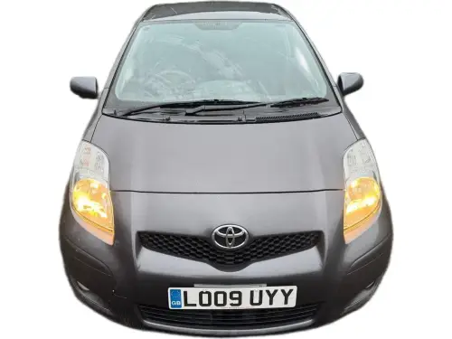 Toyota Yaris LO09 UYY