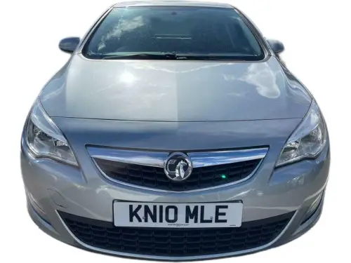 Vauxhall Astra Exclusiv 98 KN10 MLE