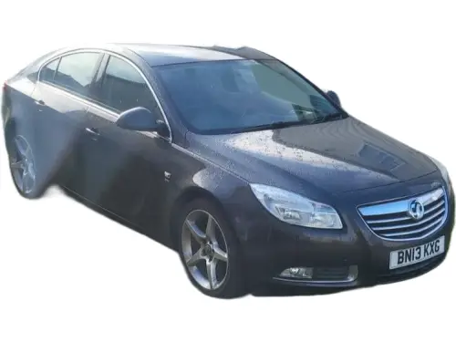 Vauxhall Insignia BN13 KXG