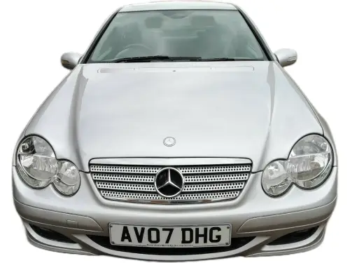 Mercedes-Benz C AV07 DHG