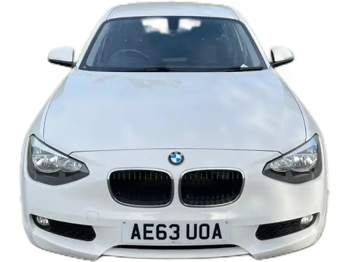 BMW 116 AE63 UOA