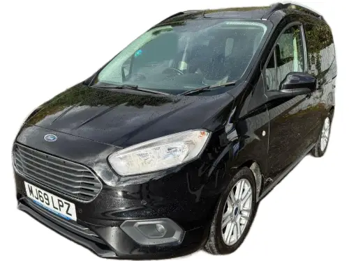 Ford Tourneo Courier Titanium MJ69 LPZ