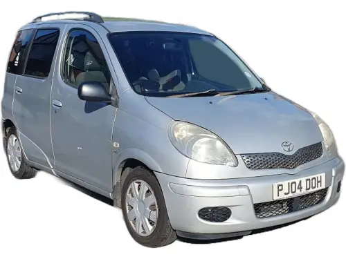Toyota Yaris PJ04 DOH
