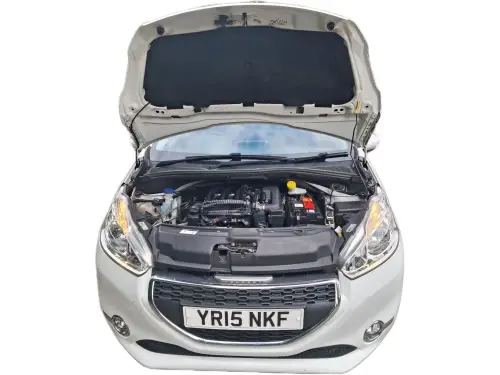 Peugeot 208 YR15 NKF