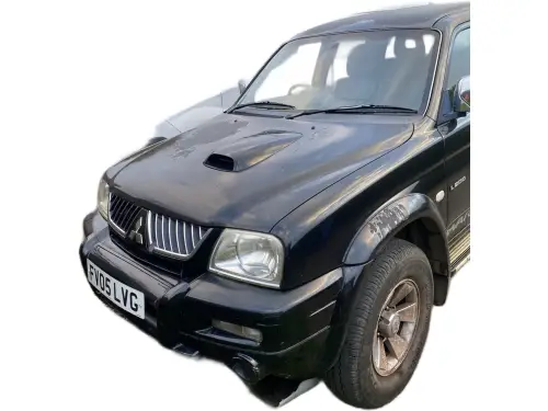 Mitsubishi L200 Double Cab FV05 LVG