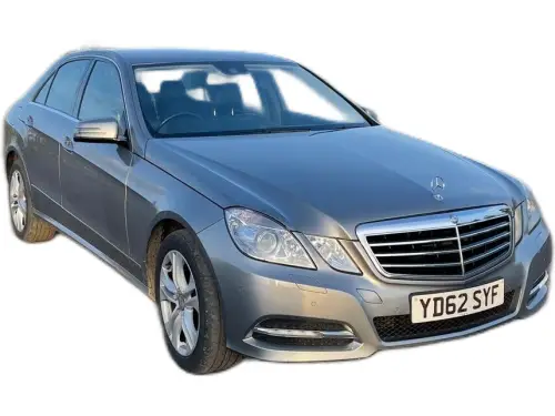 Mercedes-Benz E220 A-Garde CDI Blue-CY S/S A YD62 SYF