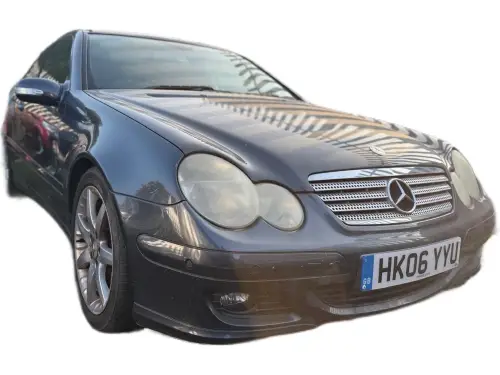 Mercedes-Benz C HK06 YYU