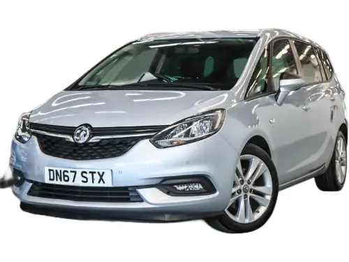 Vauxhall Zafira DN67 STX