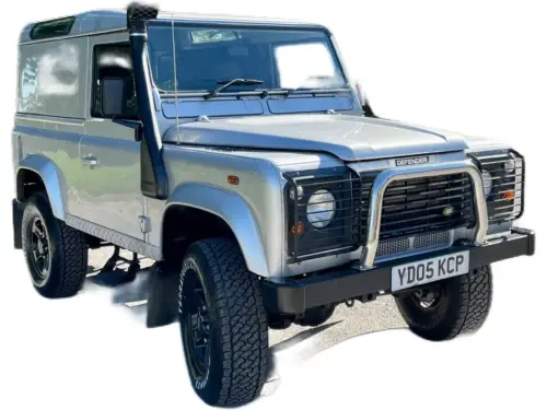 Land Rover Defender YD05 KCP
