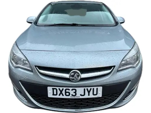 Vauxhall Astra DX63 JYU