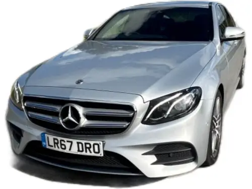 Mercedes-Benz E LR67 DRO