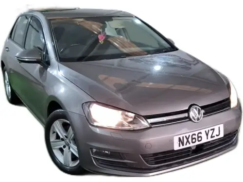 Volkswagen Golf NX66 YZJ