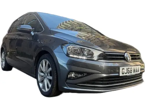 Volkswagen Golf GJ68 WAA