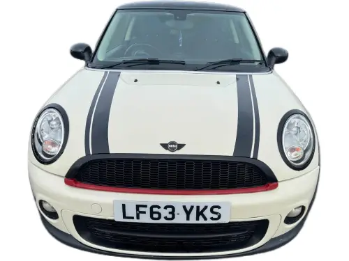 MINI Cooper D Auto LF63 YKS