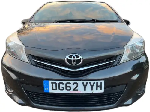 Toyota Yaris DG62 YYH
