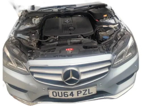 Mercedes-Benz E OU64 PZL