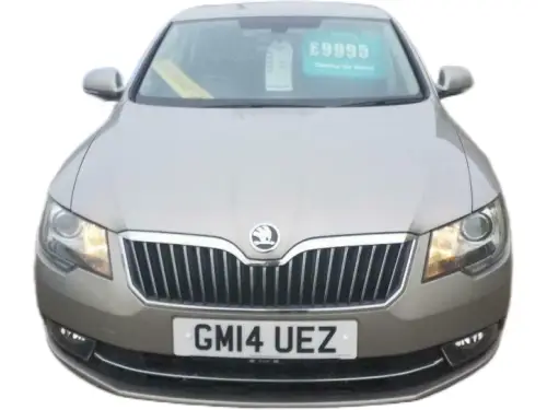 Škoda Superb GM14 UEZ