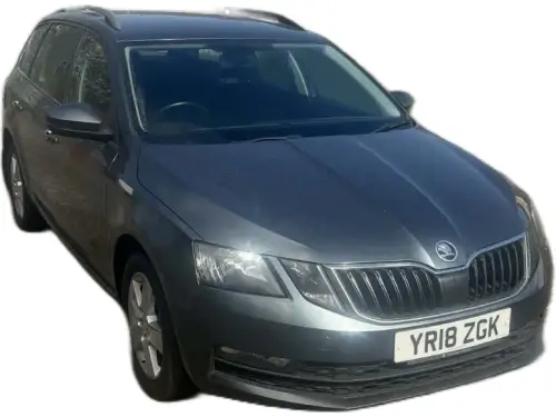 Škoda Octavia YR18 ZGK