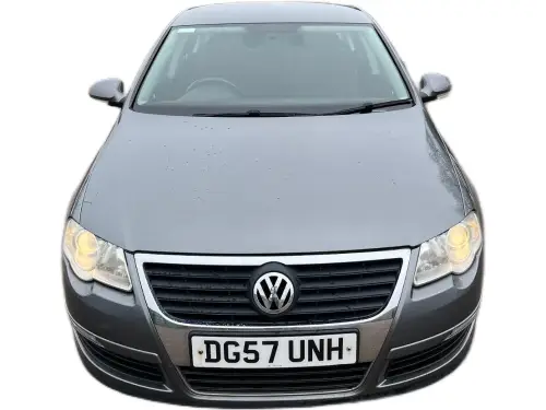 Volkswagen Passat DG57 UNH