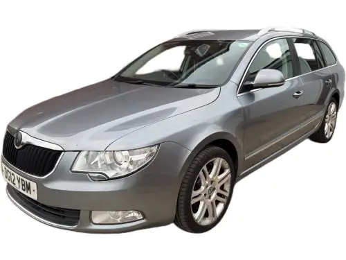 Škoda Superb DG12 YBM