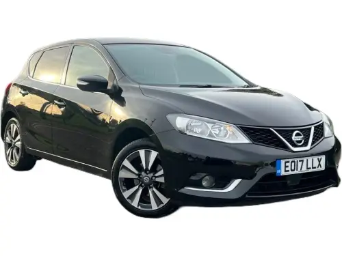 Nissan Pulsar EO17 LLX