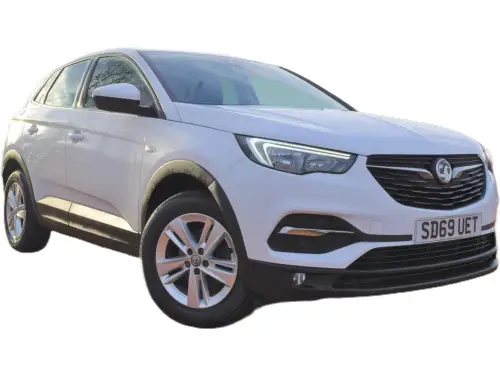 Vauxhall Grandland X SE Turbo SD69 UET