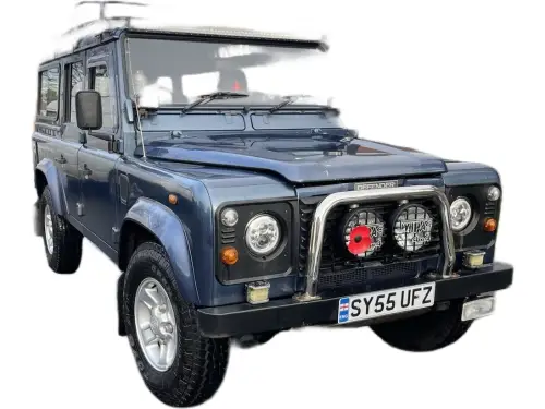 Land Rover Defender 110 TD5 County SY55 UFZ