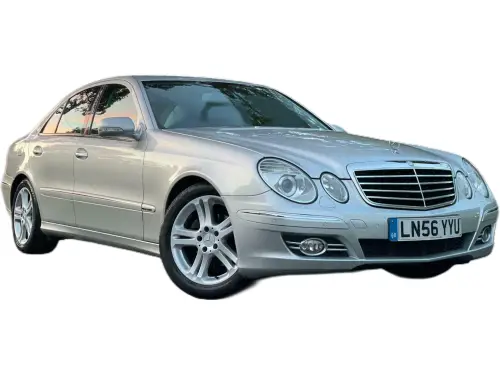Mercedes-Benz E LN56 YYU