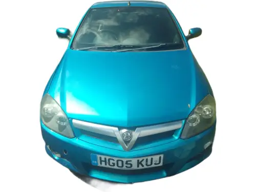 Vauxhall Tigra HG05 KUJ