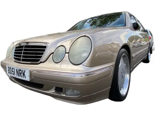 Mercedes-Benz E BD51 NRK