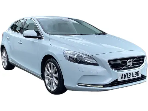 Volvo V40 AK13 UBD