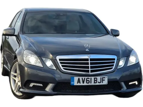 Mercedes-Benz E AV61 BJF