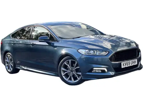Ford Mondeo KV69 UHH