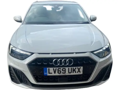 Audi A1 LV69 UKX