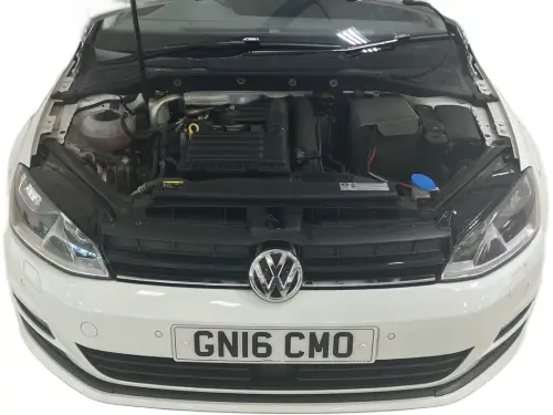 Volkswagen Golf GN16 CMO