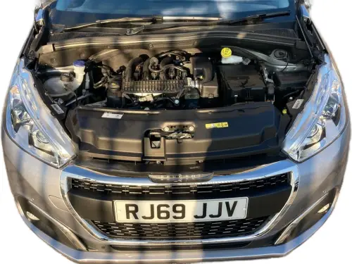 Peugeot 208 RJ69 JJV