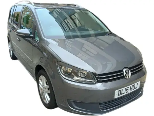 Volkswagen Touran SE Blue Tech TDI DL15 HOJ