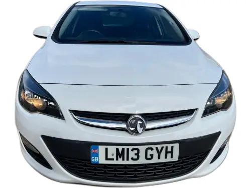 Vauxhall Astra LM13 GYH